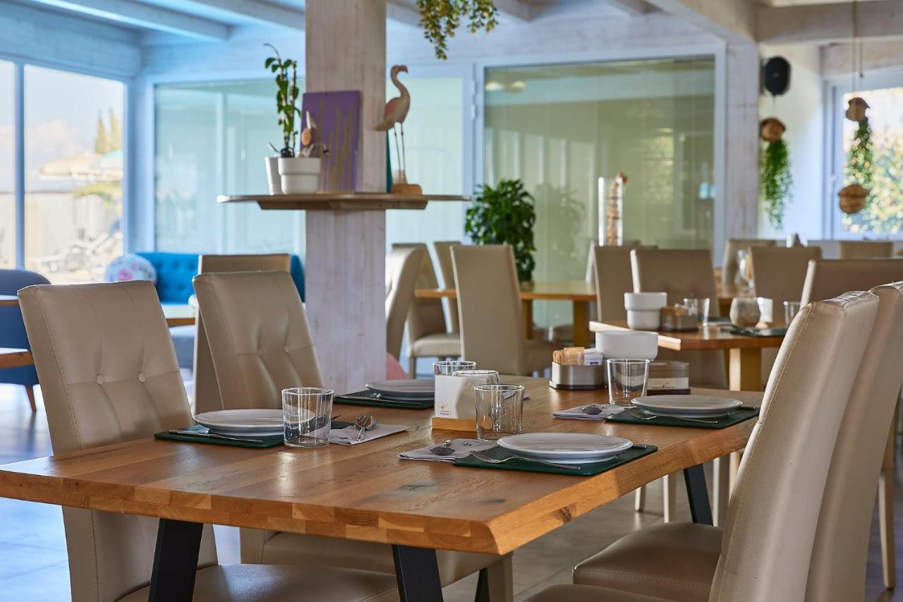 מרינה די צ'צ'ינה Golden Hotel מראה חיצוני תמונה