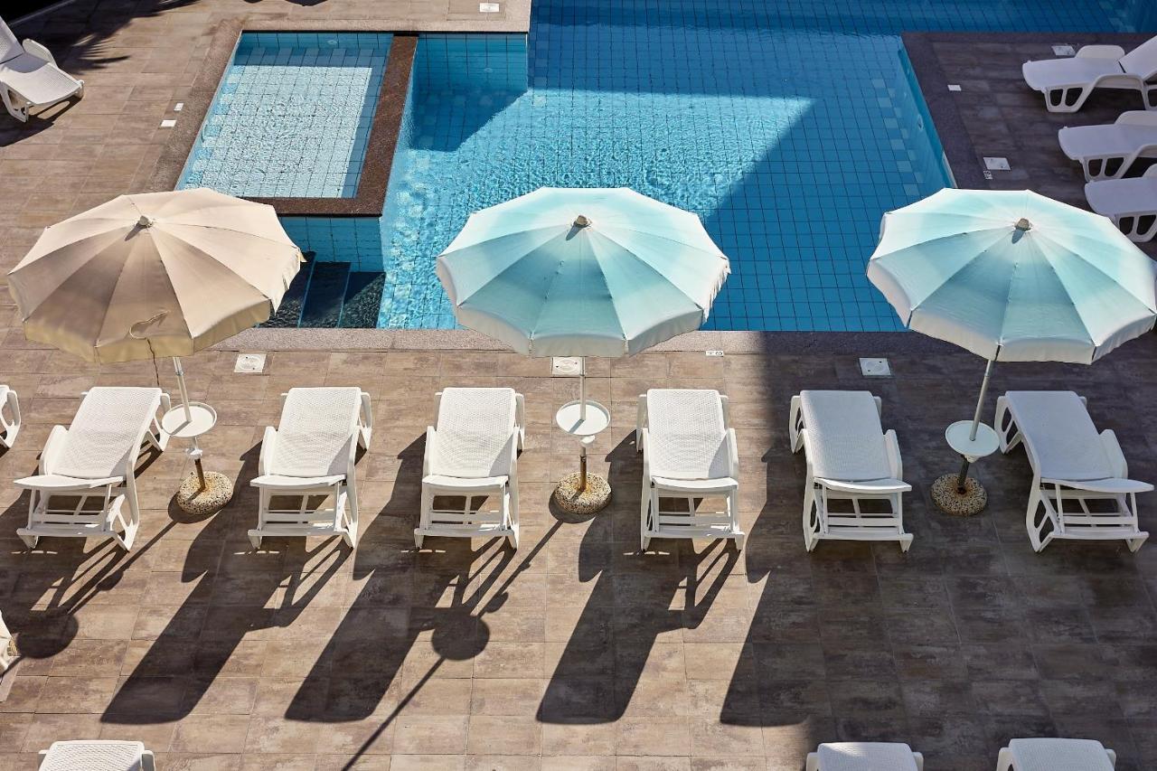 מרינה די צ'צ'ינה Golden Hotel מראה חיצוני תמונה